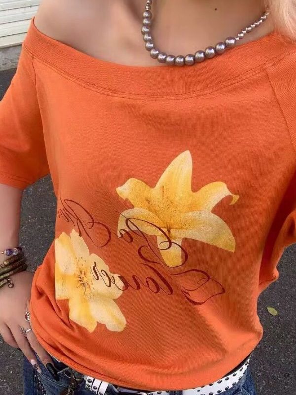 Retro Off-Shoulder Floral Print Short Sleeve T-Shirt for Women - Summer Sweet & Spicy Slim-Fit Top, American Street Style