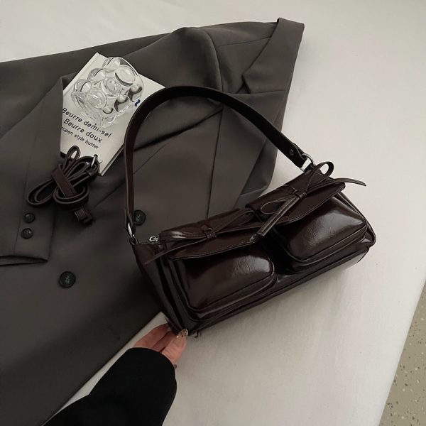 Retro Oil Wax Leather Underarm Bag for Women - 2025 Winter Casual Shoulder Bag, Niche High-End Dumpling Style