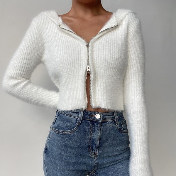 Retro Plush High-Waisted Slim Fit Hooded Knitted Cardigan Top - Cute European American Style