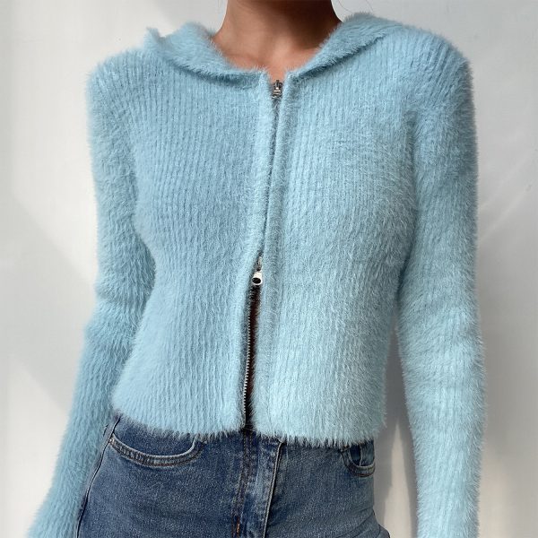 Retro Plush High-Waisted Slim Fit Hooded Knitted Cardigan Top - Cute European American Style