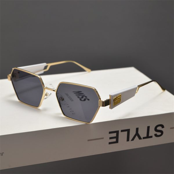 Retro Polygonal Slimming Sunglasses for Men and Women - High-End Punk Style Hip-Hop Party Eyewear