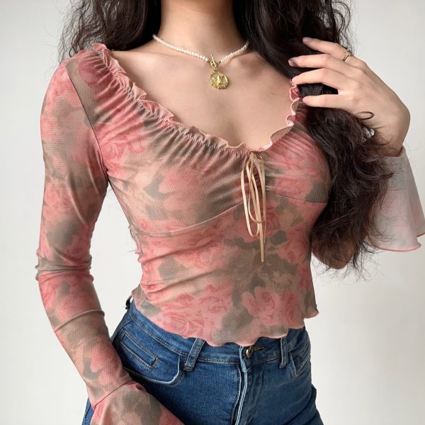 Retro Printed V-Neck Bell Sleeve Top - Women's Slim Fit Short Long Sleeve T-Shirt in European and American Style, 90s Inspired