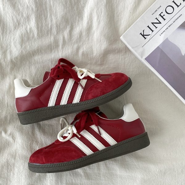 Retro Red Training Shoes for Women - 2025 Spring Versatile Flat Sneakers, Casual Sports Shoes in Y2K Style