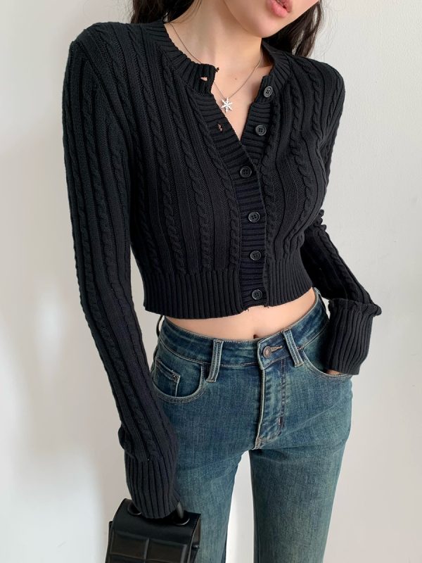 Retro Round Neck Cable Knit Cardigan for Women - Slim Fit, Buttoned Long Sleeve Sweater, Short Length, European American Style