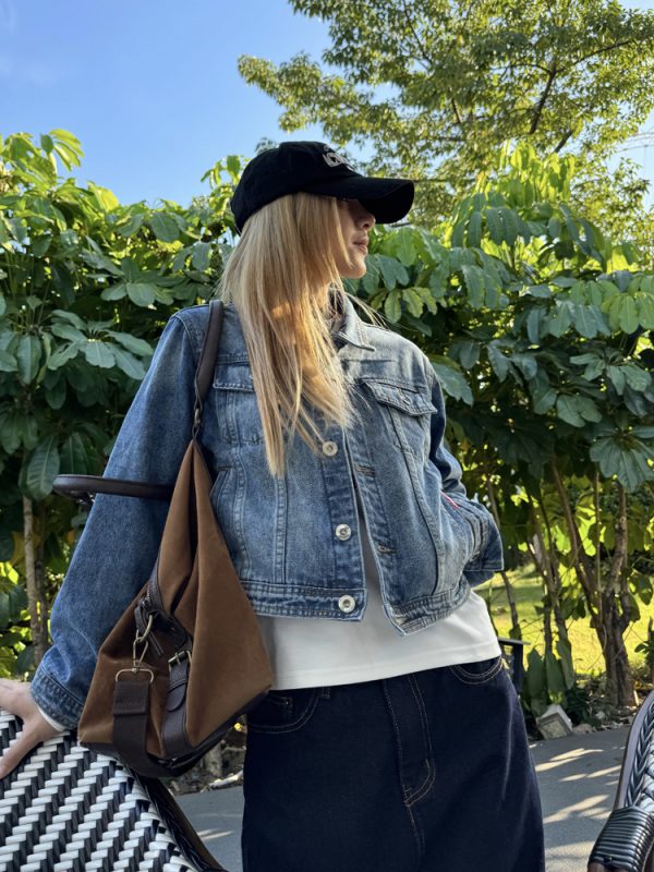 Retro Slim-Fit Denim Jacket for Women - American Style with Lapel, Versatile Splicing, Perfect for Autumn Fashion
