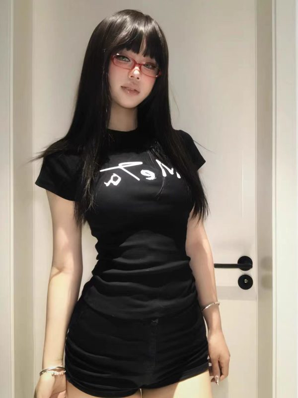 Retro Spicy Girl Letter Print Short Sleeve T-Shirt for Women - Waist-Cinching, Slim-Fit Stretchy Summer Top