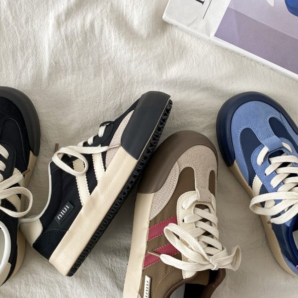 Retro Thick-Soled Women's Casual Sports Shoes - Versatile College Style for Spring 2025 - Trendy Y2K Inspired Footwear