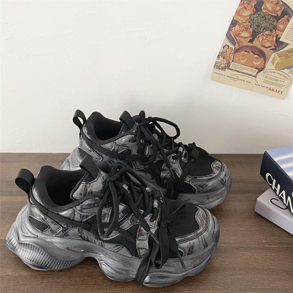 Retro Vintage Black Warrior Dad Shoes for Women - Thick-Soled Height-Increasing Sports Casual Sneakers, Trendy 2025 Style