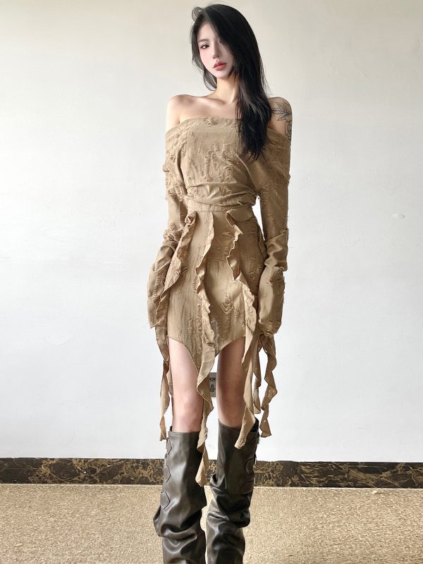 Ruffled Fringe Denim Skirt for Women, Distressed Light Wash Short Skirt, Off-Shoulder Dress, Y2K Style, Boho Chic Fashion