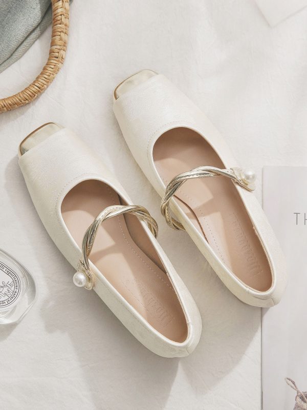 Sheepskin National Style Cheongsam Mary Jane Shoes for Women - Elegant Evening Flats, French-Inspired Design for Skirts