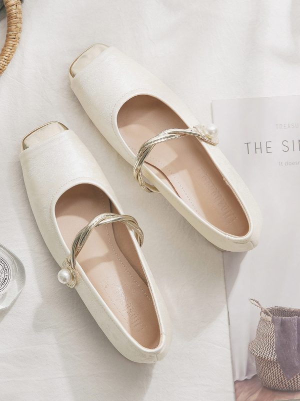 Sheepskin National Style Cheongsam Mary Jane Shoes for Women - Elegant Evening Flats, French-Inspired Design for Skirts