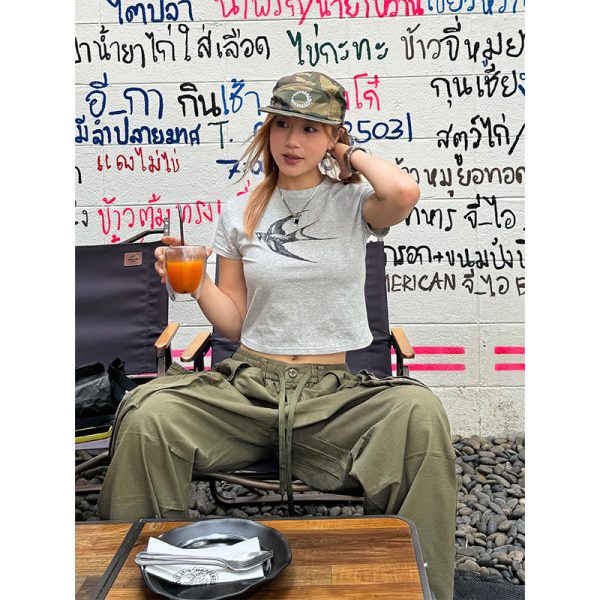 Slim-Fit Crop Short-Sleeve T-Shirt for Women - American Style High Street Summer Top, Trendy Shoulder Design, Y2K Fashion