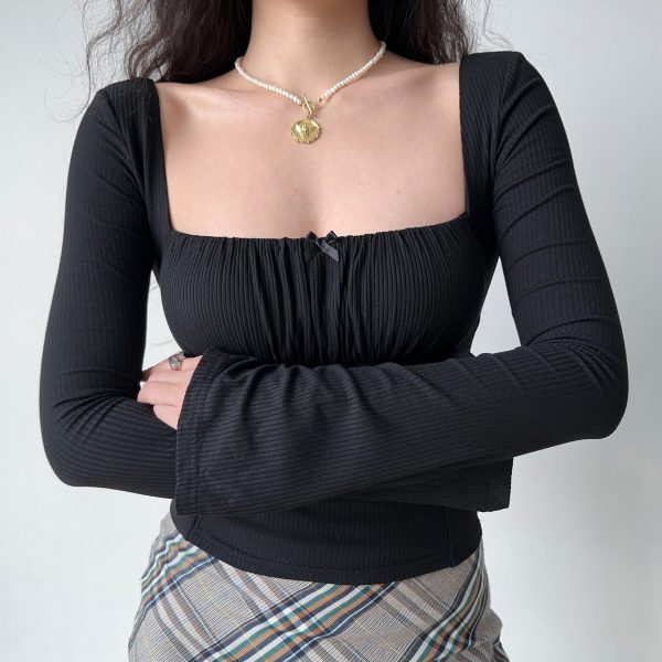 Slim Fit Long Sleeve Black T-Shirt for Women - Three-Dimensional Cut, Flattering Square Neck, European American Style