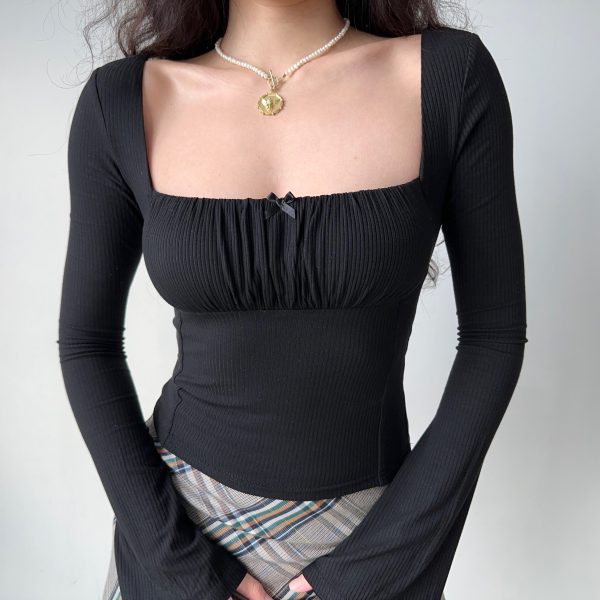 Slim Fit Long Sleeve Black T-Shirt for Women - Three-Dimensional Cut, Flattering Square Neck, European American Style