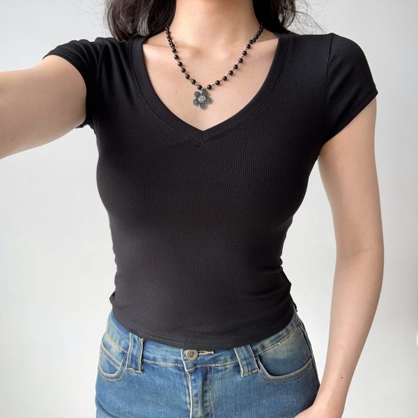 Slim Fit Ribbed V-Neck Short Sleeve T-Shirt for Women - Basic Summer Top, Casual Style, Essential Wardrobe Staple