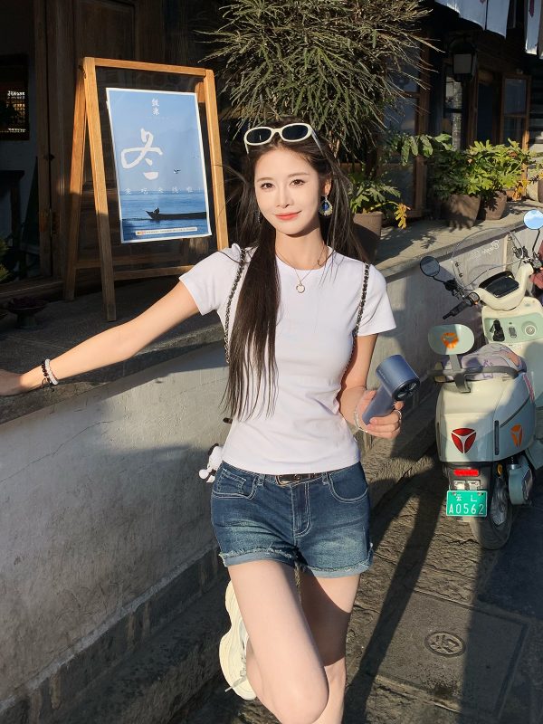Slim Fit Solid Color Short Sleeve T-Shirt for Women - Versatile Pure Cotton Top - 2025 Spring Style - Casual Fashion Essential