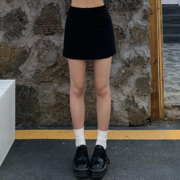 Slim Fit Split Hem Shorts for Women - Mid-Waist Sports Yoga Bodycon Skirt Pants - Versatile Summer Fashion