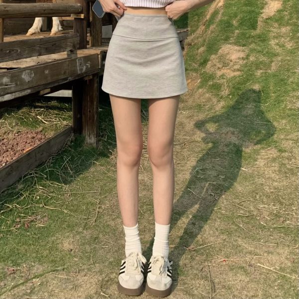 Slim Fit Split Hem Shorts for Women - Mid-Waist Sports Yoga Bodycon Skirt Pants - Versatile Summer Fashion