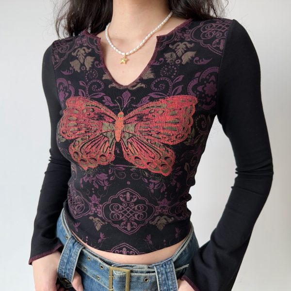 Slim Fit V-Neck Long Sleeve T-Shirt with Butterfly Print â€“ Retro European and American Style Women's Top