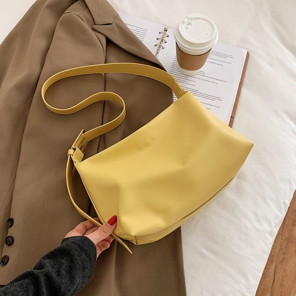 Soft Leather Casual Small Bag for Women - Retro Spring/Summer 2025 Trendy Versatile Crossbody Shoulder Bag