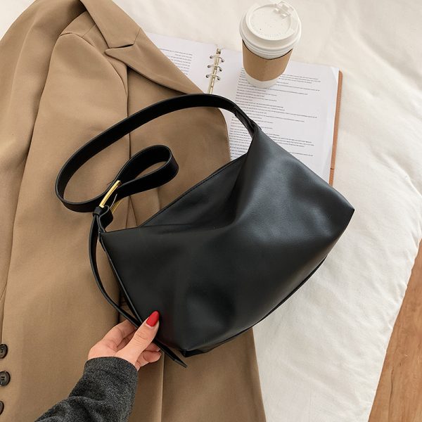 Soft Leather Casual Small Bag for Women - Retro Spring/Summer 2025 Trendy Versatile Crossbody Shoulder Bag