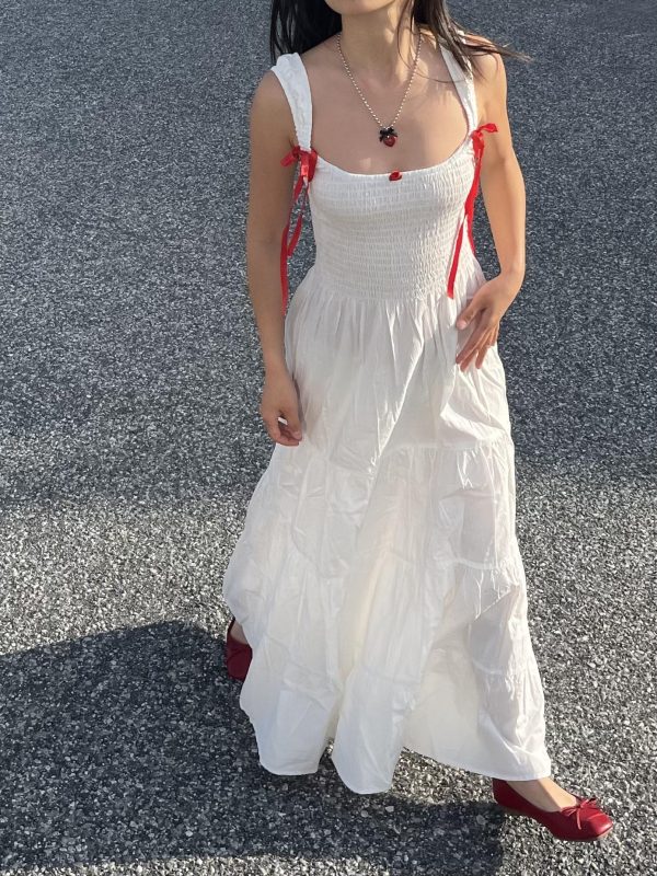 Solid Color Red Bow Tie Flowing Shoulder-Exposing Dress for Women - Spring/Summer 2025, Elegant 90s Y2K Style