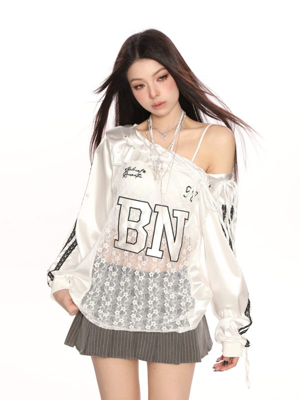 Spicy Girl Lace Trim Off-Shoulder Jersey Windbreaker T-Shirt for Women - Breathable Long Sleeve Satin Top for Spring Autumn Fashion