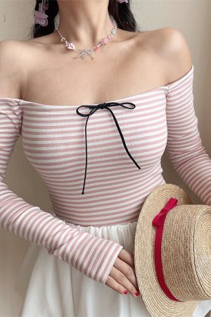 Spring 2025 Sexy One-Shoulder Striped T-Shirt Top with Bow Tie and Drawstring - Trendy Long Sleeve Fashion