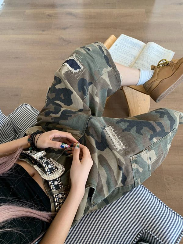 Spring Camouflage Ripped Patch Straight-Cut Three-Quarter Pants for Men and Women - Loose Casual Y2K Style