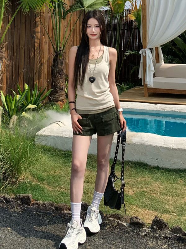 Stylish American Workwear Denim Shorts for Women â€“ Summer Petite Casual Hot Pants, Trendy Street Style for Hot Girls