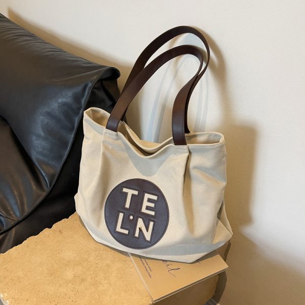 Stylish Large Capacity Canvas Commuter Bag for Women - Artistic Casual Shoulder Bag for Autumn Winter 2025, Versatile Everyday Use