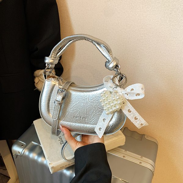 Stylish Minimalist Crossbody Saddle Bag for Women - Versatile 2025 Summer Handbag for Commuting and Everyday Use