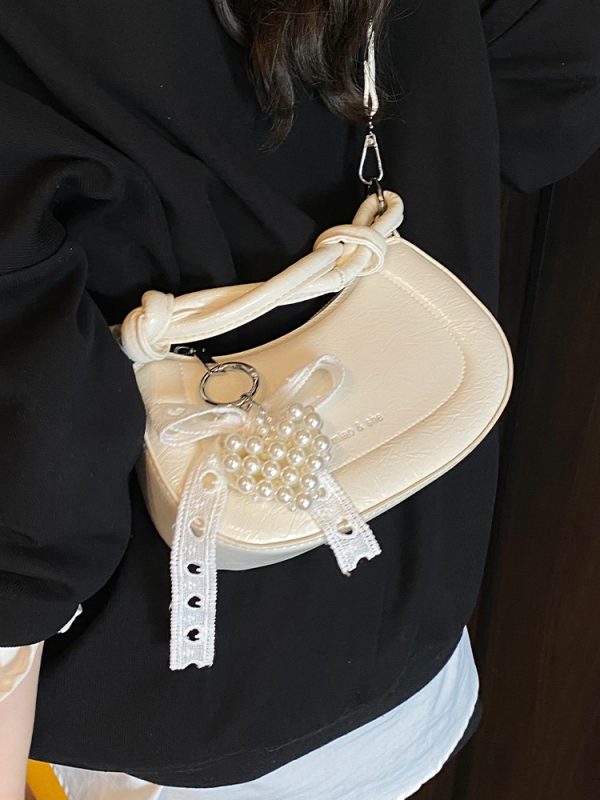 Stylish Minimalist Crossbody Saddle Bag for Women - Versatile 2025 Summer Handbag for Commuting and Everyday Use