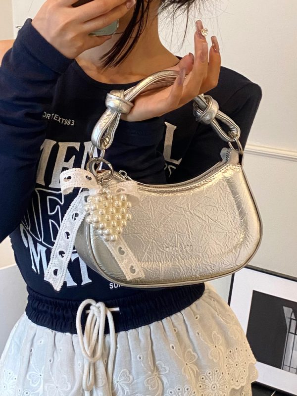 Stylish Minimalist Crossbody Saddle Bag for Women - Versatile 2025 Summer Handbag for Commuting and Everyday Use