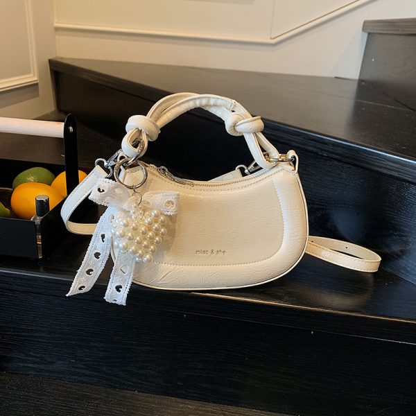 Stylish Minimalist Crossbody Saddle Bag for Women - Versatile 2025 Summer Handbag for Commuting and Everyday Use
