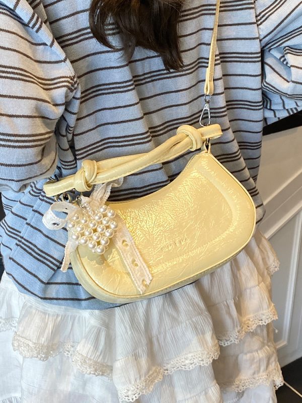 Stylish Minimalist Crossbody Saddle Bag for Women - Versatile 2025 Summer Handbag for Commuting and Everyday Use