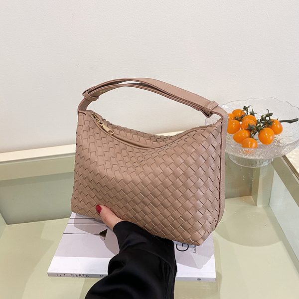 Summer 2025 Korean-Style Woven Large-Capacity Handbag for Women, Minimalist Casual Small Square Crossbody Bag