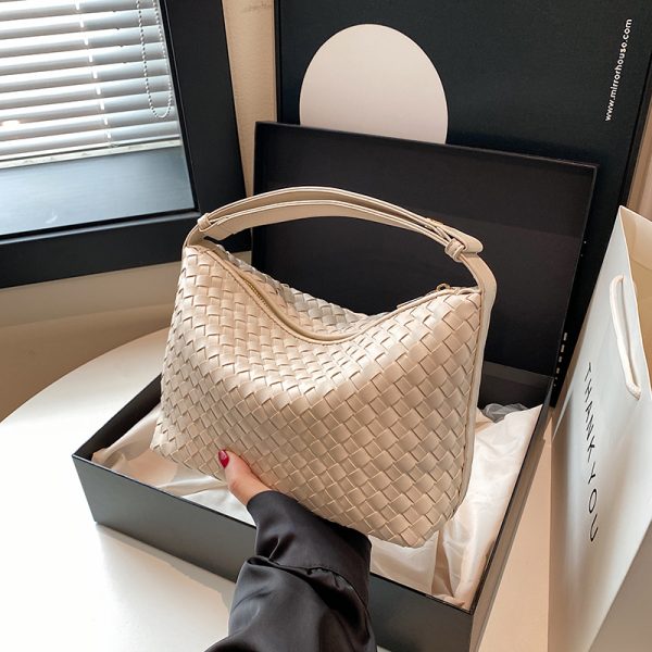 Summer 2025 Korean-Style Woven Large-Capacity Handbag for Women, Minimalist Casual Small Square Crossbody Bag