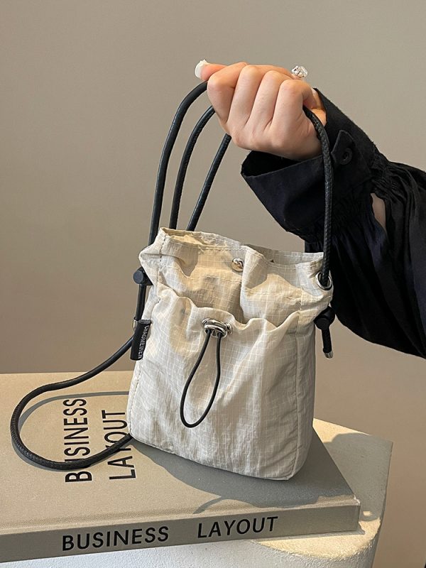 Summer 2025 Women's Casual Crossbody Bag, Trendy Bucket Shoulder Bag for Phones, Stylish Leisure Tote