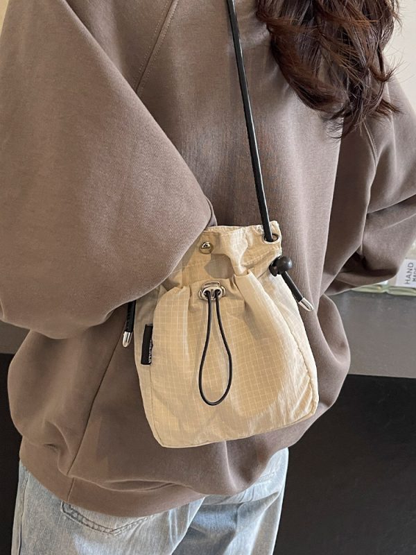 Summer 2025 Women's Casual Crossbody Bag, Trendy Bucket Shoulder Bag for Phones, Stylish Leisure Tote
