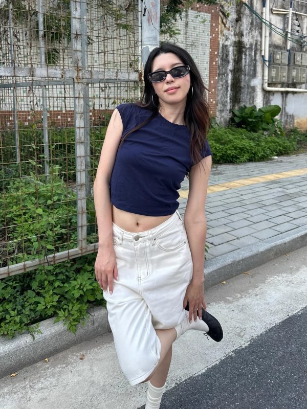 Summer 2025 Women's White Loose Casual Wide-Leg Denim Shorts - Trendy American Style for Effortless Y2K Fashion