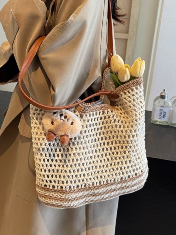 Summer 2025 Women's Woven Straw Bag, Large Capacity Cotton Thread Tote for Seaside Vacations & Commuting