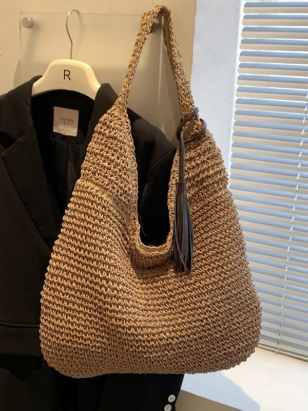 Summer 2025 Woven Tote Bag for Women - Large Capacity Seaside Vacation Shoulder Bag, Stylish Commuting Accessory