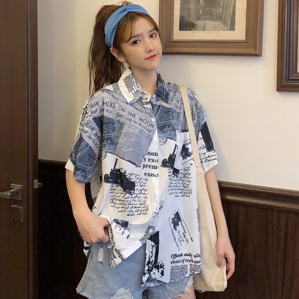 Summer Casual Loose Printed Short-Sleeve Shirt for Women - Versatile Beach Top in Hong Kong Style