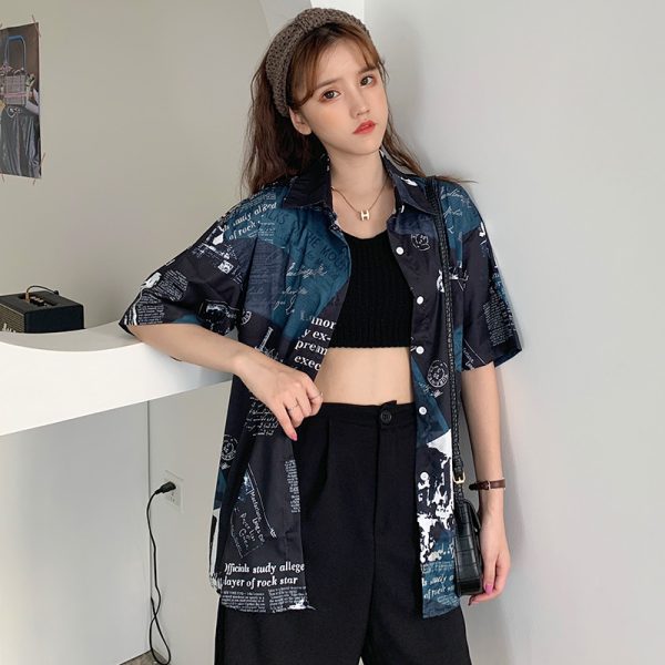 Summer Casual Loose Printed Short-Sleeve Shirt for Women - Versatile Beach Top in Hong Kong Style