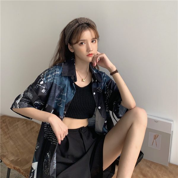 Summer Casual Loose Printed Short-Sleeve Shirt for Women - Versatile Beach Top in Hong Kong Style