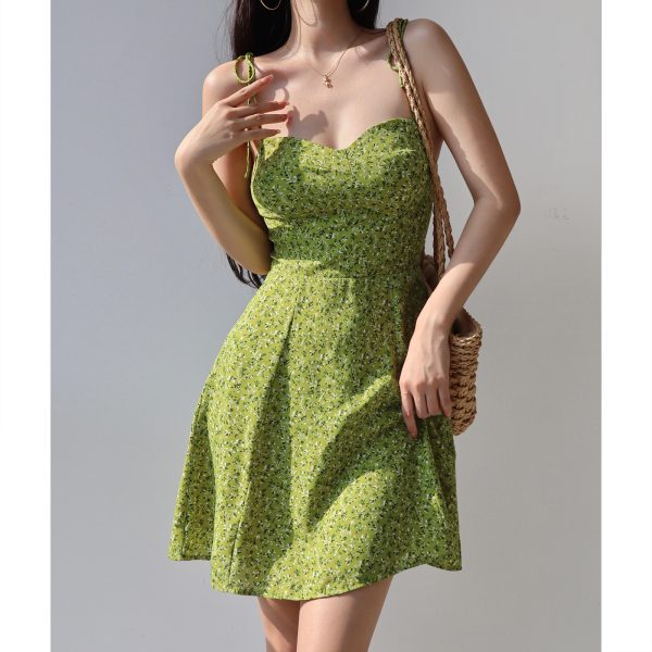Summer Green Printed Camisole Dress with Shoulder Ties, Waist-Cinching Slim A-Line Style for Fresh American Girl Fashion
