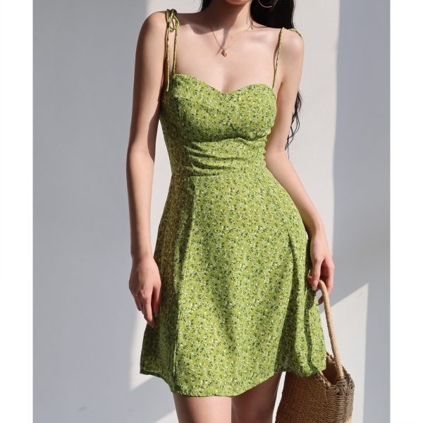 Summer Green Printed Camisole Dress with Shoulder Ties, Waist-Cinching Slim A-Line Style for Fresh American Girl Fashion