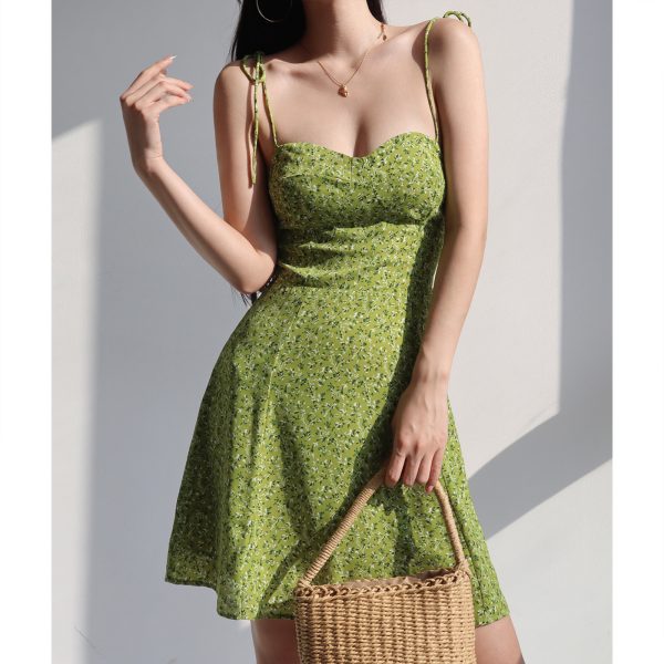 Summer Green Printed Camisole Dress with Shoulder Ties, Waist-Cinching Slim A-Line Style for Fresh American Girl Fashion