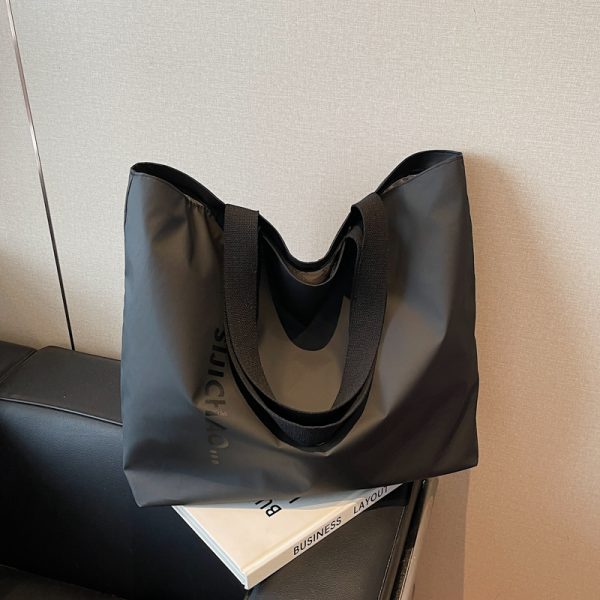 Summer Large Capacity Women's Tote Bag 2025 - Stylish Nylon Shoulder Bag for Short Trips & Commuting